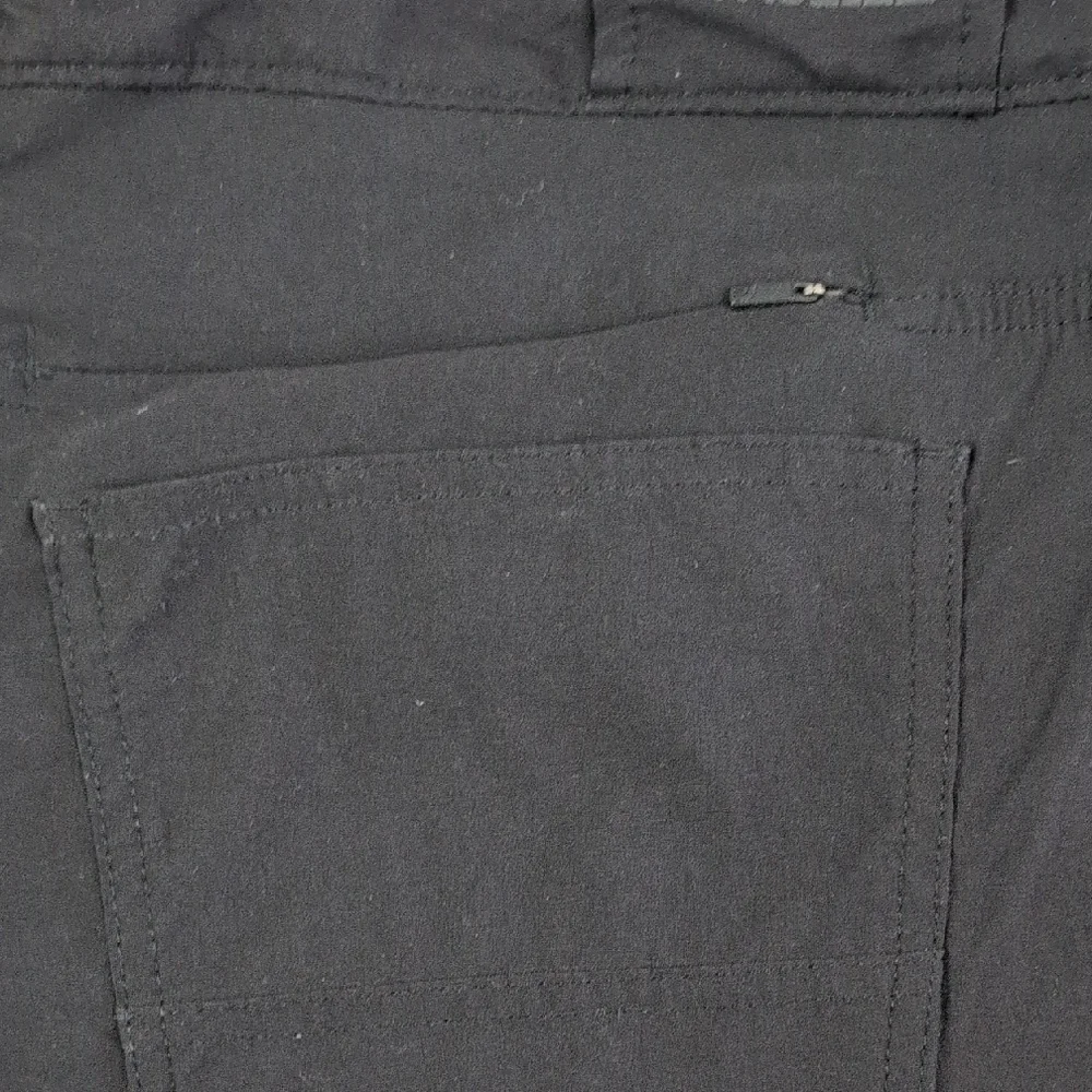 The North Face Men's Black Hiking Travel Pants Size 38 Short​